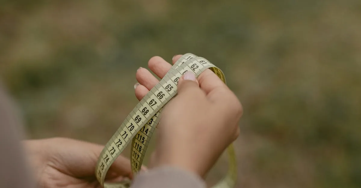 convertissez la taille de votre pouce en centimètres facilement et rapidement avec notre outil de conversion simple et précis.