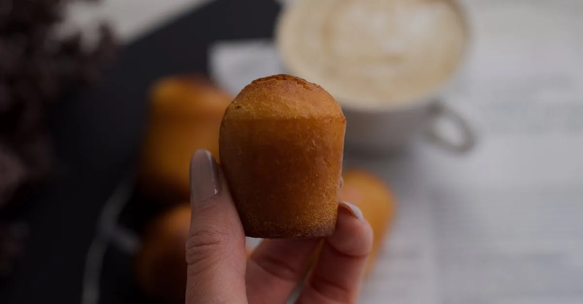 découvrez notre recette facile et délicieuse de madeleines moelleuses, parfaites pour accompagner votre goûter ou votre café.