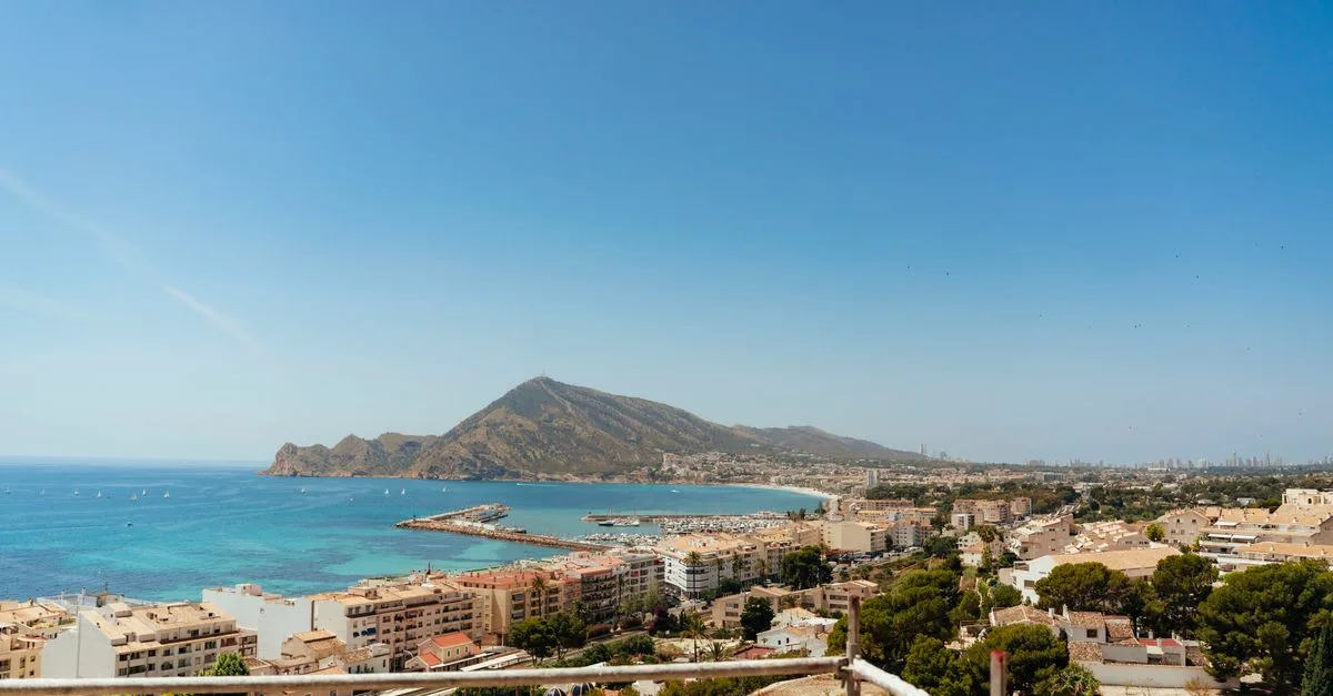 découvrez alicante safety, votre expert en solutions de sécurité fiables et innovantes à alicante pour protéger vos biens et votre tranquillité.